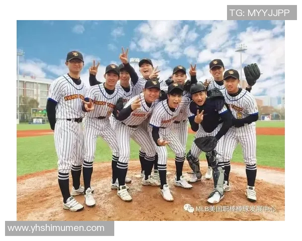 《探索棒球运动的魅力与历史发展,揭示其在全球体育文化中的独特地位》 《探索棒球运动的魅力与历史发展,揭示其在全球体育文化中的独特地位》